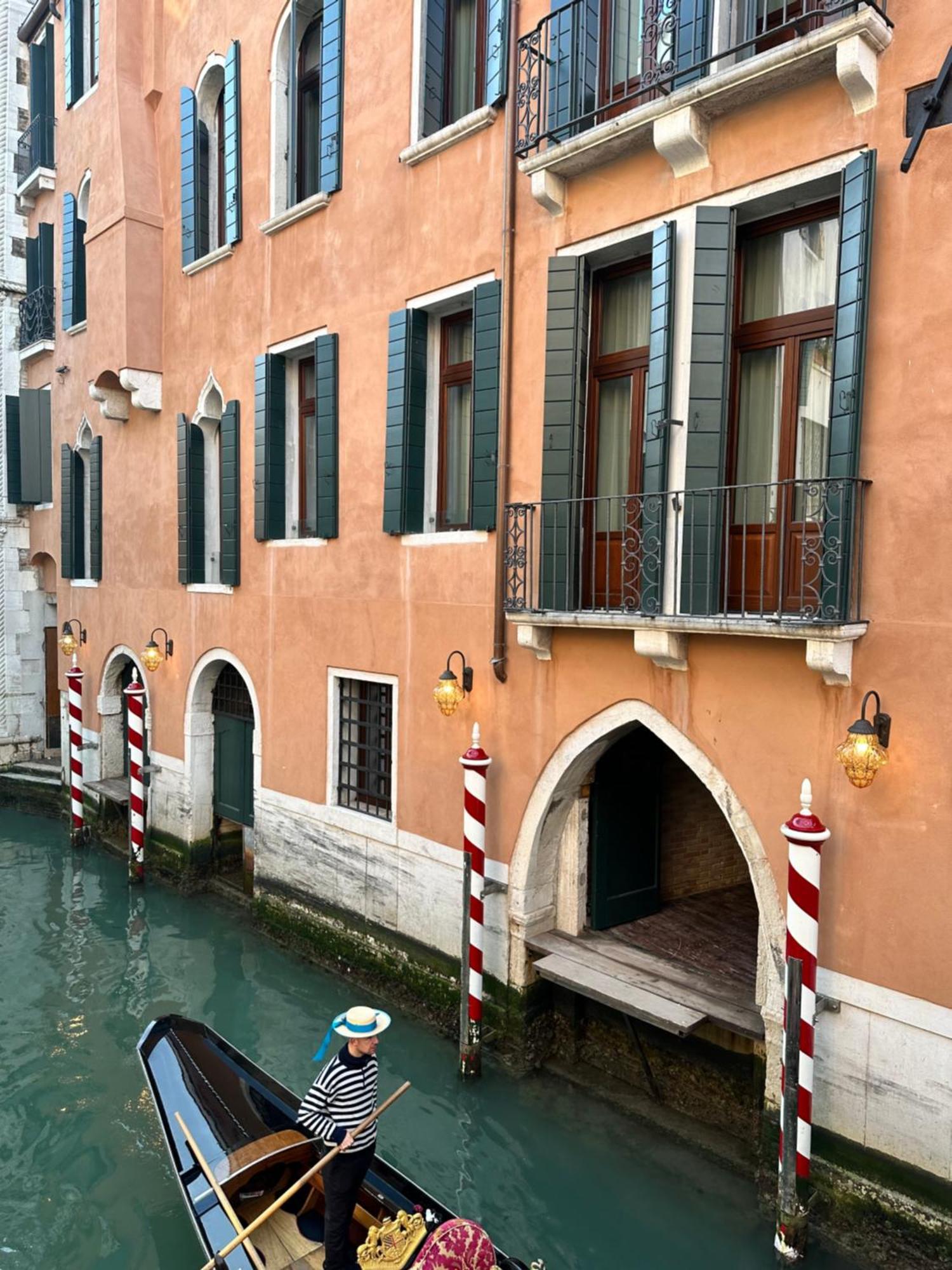 Be Mate Ponte Di Rialto Veneza Exterior foto